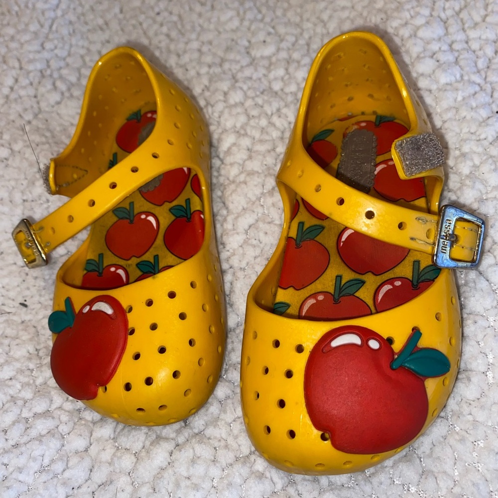 Mini Melissa Yellow Apple Flats Size 6